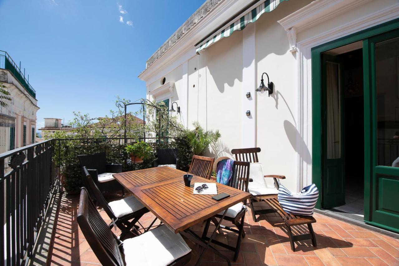 Amalfi Old Square Room & Apartments Ngoại thất bức ảnh