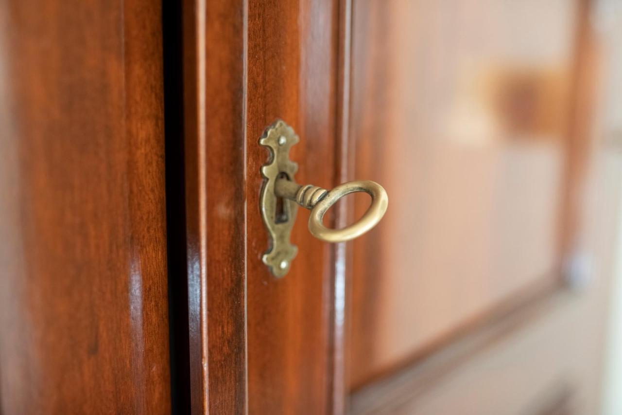 Amalfi Old Square Room & Apartments Ngoại thất bức ảnh