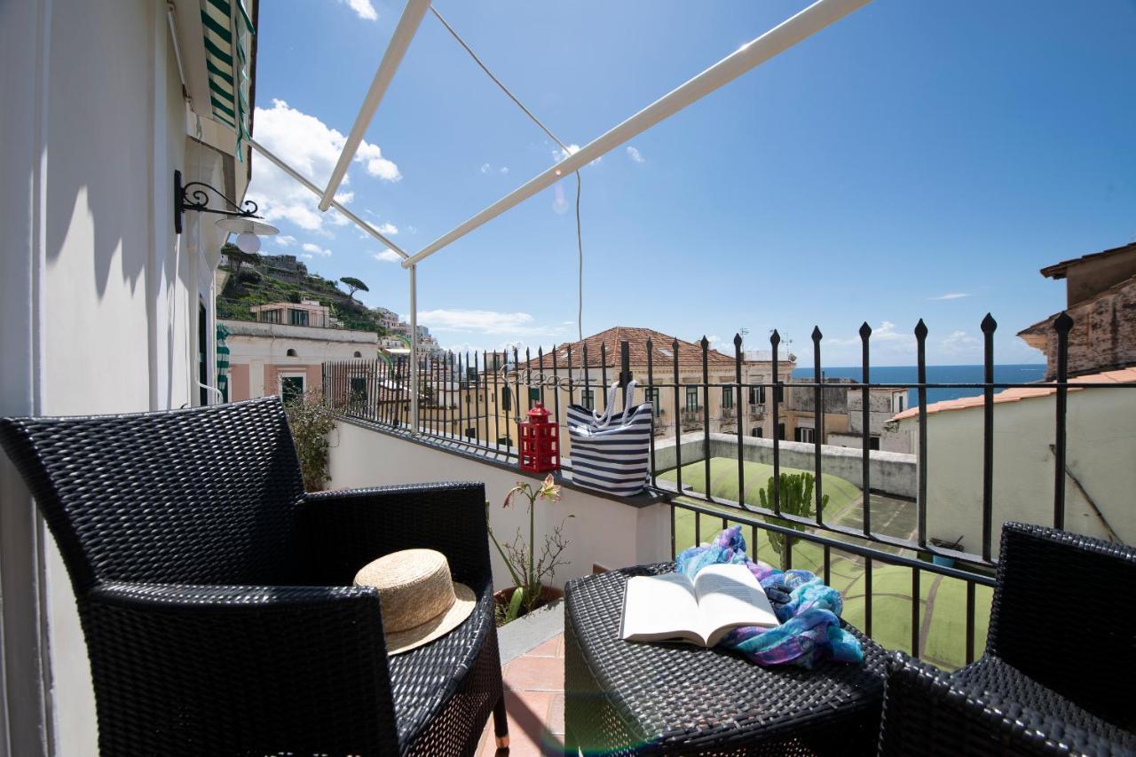 Amalfi Old Square Room & Apartments Ngoại thất bức ảnh
