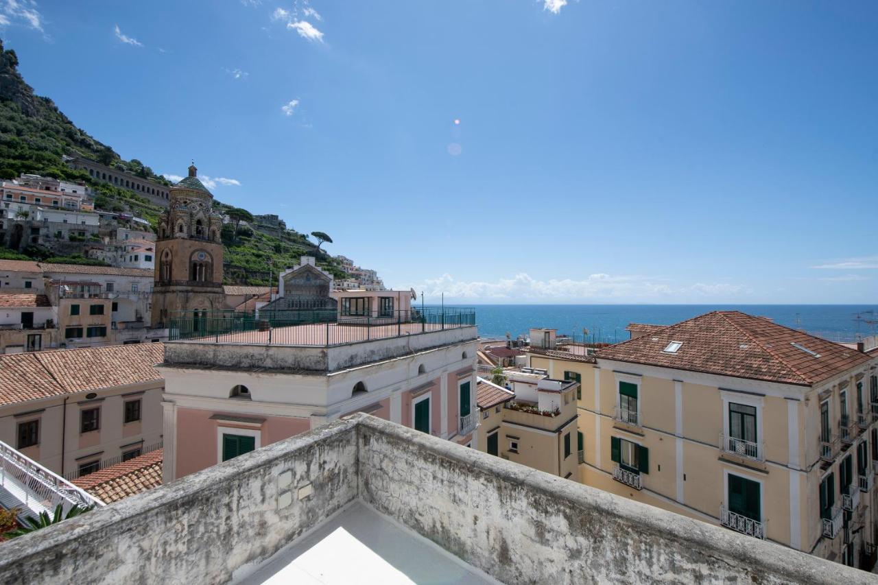 Amalfi Old Square Room & Apartments Ngoại thất bức ảnh
